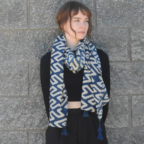 Zig Zag Fabric Scarf - Blue/Natural